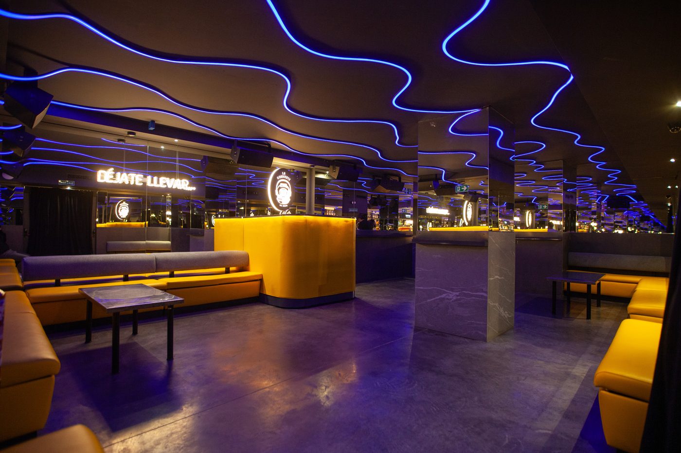 Interior de La Corriente del Golfo